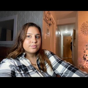 Meet your Posher, Alesandra